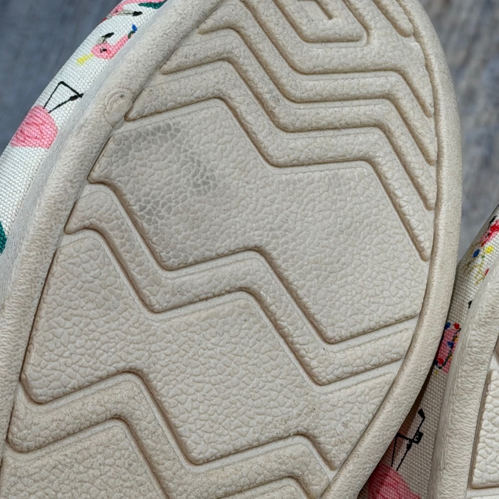 TOMS Belmont Natural Holiday Flamingos Canvas Slip On Flats Womens 8.5 Florida - Picture 7 of 8